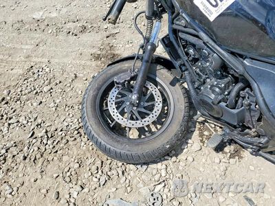 Zdjęcie 8 z 9 samochodu: 2020 HONDA CMX500 VIN:MLHPC5608L5300576 - miniatura