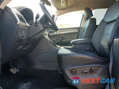 Zdjęcie 7 z 13 samochodu: 2021 VOLKSWAGEN ATLAS SE VIN:1V2HR2CA5MC546322 - miniatura