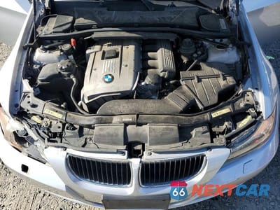 Zdjęcie 11 z 12 samochodu: 2006 BMW 325 I VIN:WBAVB135X6KX66244 - miniatura