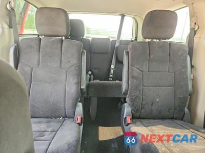 Zdjęcie 10 z 14 samochodu: 2013 DODGE GRAND CARAVAN SE VIN:2C4RDGBG4DR795631 - miniatura