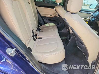 Zdjęcie 10 z 12 samochodu: 2018 BMW X1 SDRIVE28I VIN:WBXHU7C3XJ5L08564 - miniatura