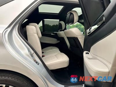 Zdjęcie 7 z 10 samochodu: 2018 MERCEDES-BENZ GLE 43 AMG VIN:4JGDA6EB1JB074931 - miniatura