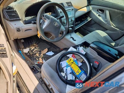 Zdjęcie 8 z 12 samochodu: 2007 TOYOTA CAMRY LE VIN:4T1BE46KX7U068301 - miniatura