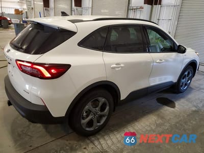 Trzecie zdjęcie samochodu z tyłu: 2026 FORD ESCAPE ST LINE SELECT VIN:1FMCU9NAXTUA38674 - miniatura
