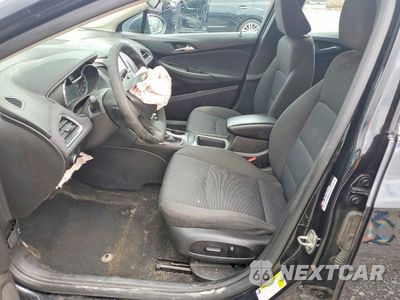 Zdjęcie 7 z 13 samochodu: 2018 CHEVROLET CRUZE LT VIN:1G1BE5SM6J7210465 - miniatura