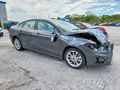 Czwarte zdjęcie samochodu z boku: 2020 FORD FUSION SE VIN:3FA6P0LU4LR185135 - miniatura