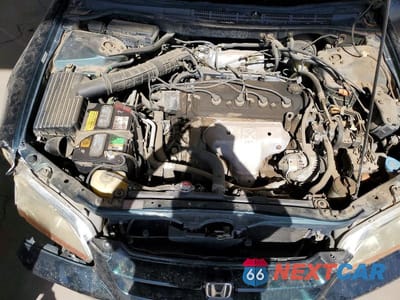 Zdjęcie 11 z 12 samochodu: 1999 HONDA ACCORD EX VIN:1HGCG5657XA044981 - miniatura
