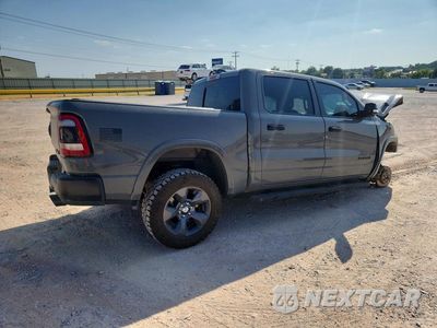 Trzecie zdjęcie samochodu z tyłu: 2020 RAM 1500 BIG HORN/LONE STAR VIN:1C6SRFFT4LN408812 - miniatura