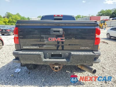 Zdjęcie 6 z 12 samochodu: 2015 GMC SIERRA K3500 DENALI VIN:1GT424E87FF140392 - miniatura