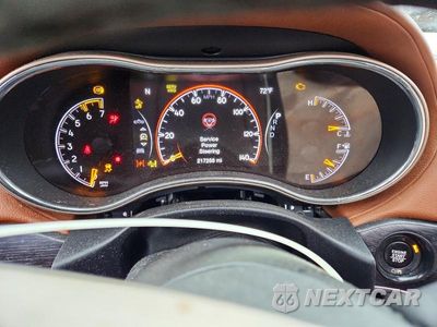 Zdjęcie 9 z 13 samochodu: 2016 JEEP GRAND CHEROKEE SUMMIT VIN:1C4RJFJT7GC489540 - miniatura