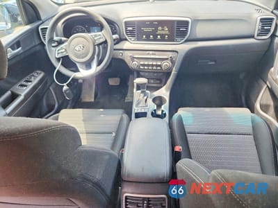 Zdjęcie 8 z 14 samochodu: 2022 KIA SPORTAGE LX VIN:KNDPMCAC4N7027035 - miniatura