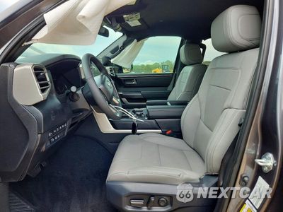 Zdjęcie 7 z 13 samochodu: 2026 TOYOTA TUNDRA SR5 VIN:5TFLA5DB7TX412589 - miniatura