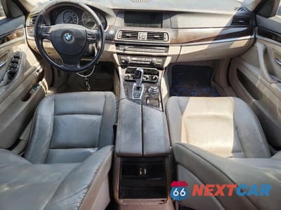 Zdjęcie 8 z 12 samochodu: 2011 BMW 528 I VIN:WBAFR1C53BC741352 - miniatura