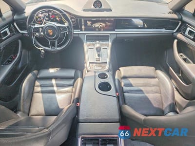 Zdjęcie 8 z 12 samochodu: 2018 PORSCHE PANAMERA 4 VIN:WP0AA2A72JL108659 - miniatura