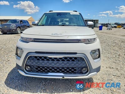 Piąte zdjęcie samochodu w środku: 2022 KIA SOUL X-LINE VIN:KNDJ23AU6N7151893 - miniatura