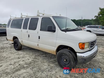 Czwarte zdjęcie samochodu z boku: 2006 FORD ECONOLINE E350 SUPER DUTY WAGON VIN:1FBSS31L96HB40740 - miniatura