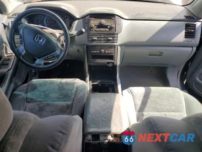 Zdjęcie 8 z 13 samochodu: 2004 HONDA PILOT EX VIN:2HKYF18454H560782 - miniatura