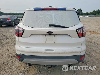 Zdjęcie 6 z 13 samochodu: 2017 FORD ESCAPE SE VIN:1FMCU0G92HUE30134 - miniatura