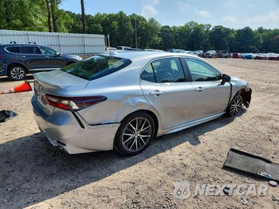 Trzecie zdjęcie samochodu z tyłu: 2021 TOYOTA CAMRY SE VIN:4T1G11AK8MU476704 - miniatura