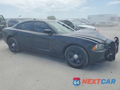 Czwarte zdjęcie samochodu z boku: 2014 DODGE CHARGER POLICE VIN:2C3CDXAT3EH367890 - miniatura