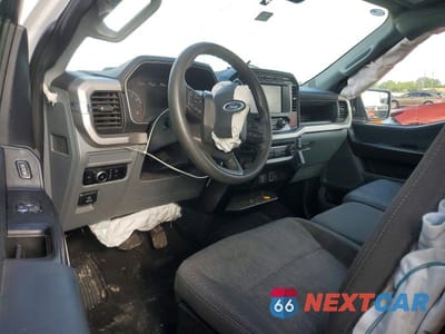 Zdjęcie 8 z 12 samochodu: 2023 FORD F-150 VIN:1FTMF1E50PKF35435 - miniatura