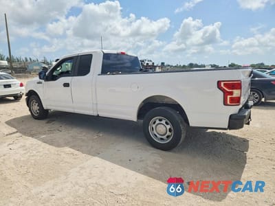 Drugie zdjęcie samochodu z przodu: 2018 FORD F150 SUPER CAB VIN:1FTEX1C52JKF39353 - miniatura