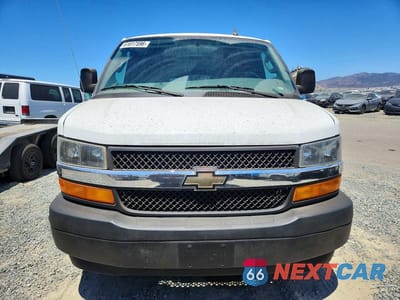 Piąte zdjęcie samochodu w środku: 2019 CHEVROLET EXPRESS 2500 CARGO DELIVERY VAN VIN:1GCWGBFP3K1175622 - miniatura