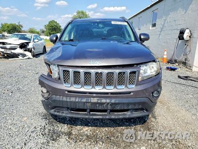 Piąte zdjęcie samochodu w środku: 2015 JEEP COMPASS LATITUDE VIN:1C4NJDEB5FD245043 - miniatura