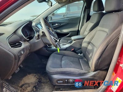 Zdjęcie 7 z 12 samochodu: 2018 CHEVROLET MALIBU LT VIN:1G1ZD5ST7JF172937 - miniatura