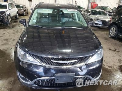 Piąte zdjęcie samochodu w środku: 2017 CHRYSLER PACIFICA TOURING L PLUS VIN:2C4RC1EG0HR532957 - miniatura