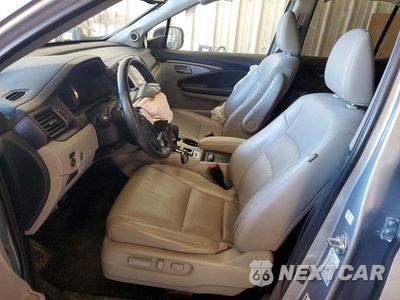 Zdjęcie 7 z 12 samochodu: 2019 HONDA RIDGELINE RTL VIN:5FPYK2F62KB005040 - miniatura