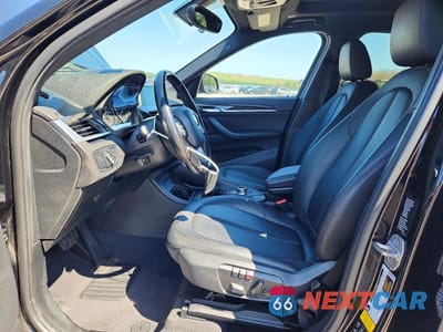 Zdjęcie 7 z 13 samochodu: 2018 BMW X1 XDRIVE28I VIN:WBXHT3C37J5F89916 - miniatura