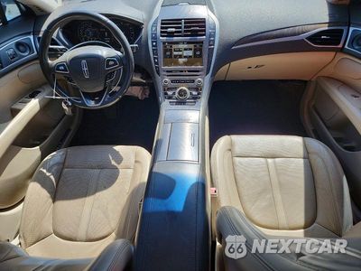 Zdjęcie 8 z 12 samochodu: 2017 LINCOLN MKZ RESERVE VIN:3LN6L5E99HR644433 - miniatura