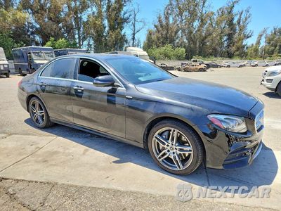 Czwarte zdjęcie samochodu z boku: 2018 MERCEDES-BENZ E 300 VIN:WDDZF4JB1JA379511 - miniatura