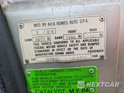 Zdjęcie 13 z 13 samochodu: 1988 ALFA ROMEO SPIDER VIN:ZARBA5419E1019577 - miniatura