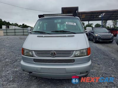 Piąte zdjęcie samochodu w środku: 2002 VOLKSWAGEN EUROVAN GLS VIN:WV2KB47042H096916 - miniatura