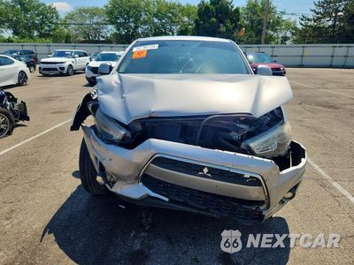 Piąte zdjęcie samochodu w środku: 2014 MITSUBISHI OUTLANDER SPORT ES VIN:4A4AR3AU9EE010610 - miniatura