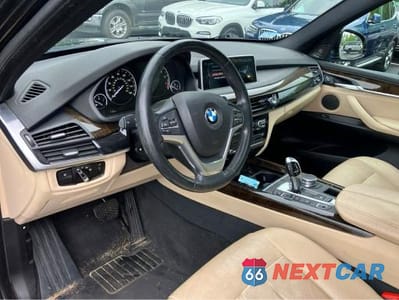 Zdjęcie 9 z 10 samochodu: 2017 BMW X5 XDR40E VIN:5UXKT0C31H0S81452 - miniatura