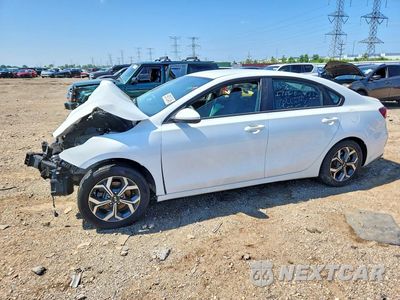 2019 KIA FORTE LXS 3KPF24AD3KE105350 - główne zdjęcie licytacji z USA - miniatura