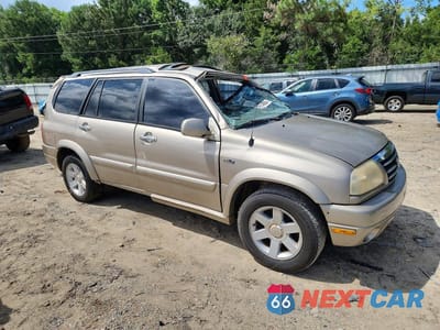 Czwarte zdjęcie samochodu z boku: 2002 SUZUKI XL7 PLUS VIN:JS3TY92V624107912 - miniatura