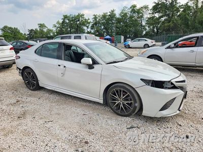 Czwarte zdjęcie samochodu z boku: 2019 TOYOTA CAMRY XSE VIN:4T1B61HK1KU762909 - miniatura