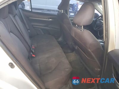 Zdjęcie 10 z 12 samochodu: 2019 TOYOTA CAMRY LE VIN:4T1B11HK1KU790143 - miniatura