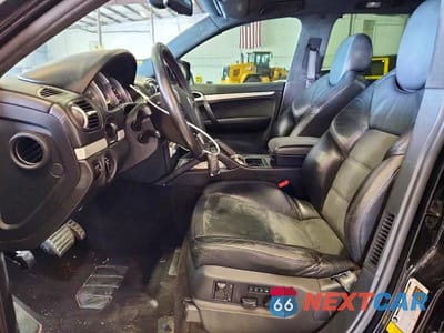 Zdjęcie 7 z 13 samochodu: 2009 PORSCHE CAYENNE GTS VIN:WP1AD29P89LA60123 - miniatura