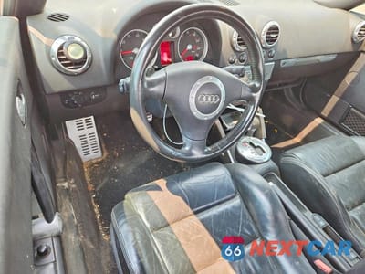 Zdjęcie 8 z 12 samochodu: 2005 AUDI TT 3.2 VIN:TRUUF28N951005099 - miniatura
