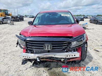 Piąte zdjęcie samochodu w środku: 2021 HONDA RIDGELINE SPORT VIN:5FPYK3F12MB009120 - miniatura