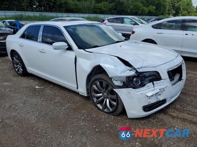 Czwarte zdjęcie samochodu z boku: 2013 CHRYSLER 300 VIN:2C3CCAAG2DH530093 - miniatura
