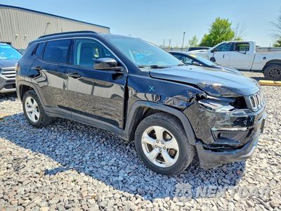 Czwarte zdjęcie samochodu z boku: 2019 JEEP COMPASS LATITUDE VIN:3C4NJDBB0KT689990 - miniatura