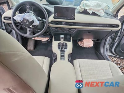 Zdjęcie 8 z 13 samochodu: 2025 HONDA HR-V LX VIN:3CZRZ2H30SM760902 - miniatura