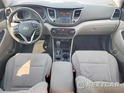 Zdjęcie 8 z 13 samochodu: 2017 HYUNDAI TUCSON SE VIN:KM8J33A41HU492276 - miniatura