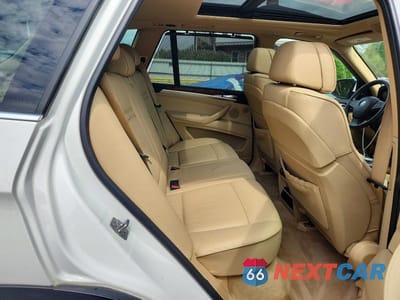 Zdjęcie 11 z 13 samochodu: 2012 BMW X5 XDRIVE50I VIN:5UXZV8C5XCL422566 - miniatura
